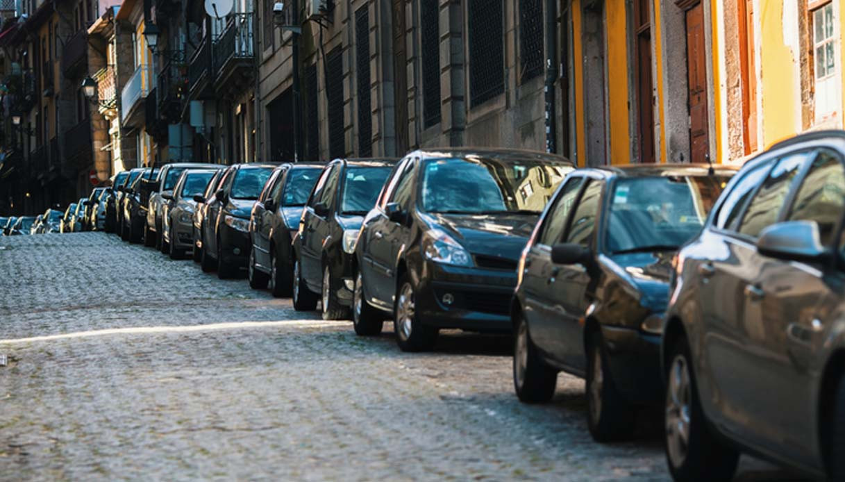 sprechi-non-utilizziamo-le-automobili-per-il-95-del-loro-ciclo-di-vita